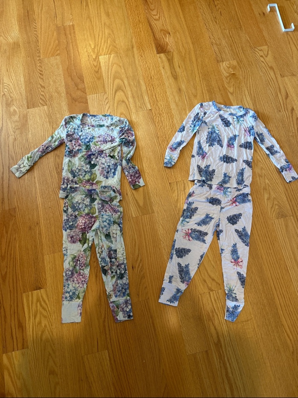 Posh Peanut bamboo floral girls pajama set 3-4T great condition, lightly used